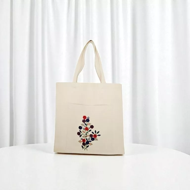Sacosa textila cu flori, 45 x 45 cm, broderie, 100% bumbac doc