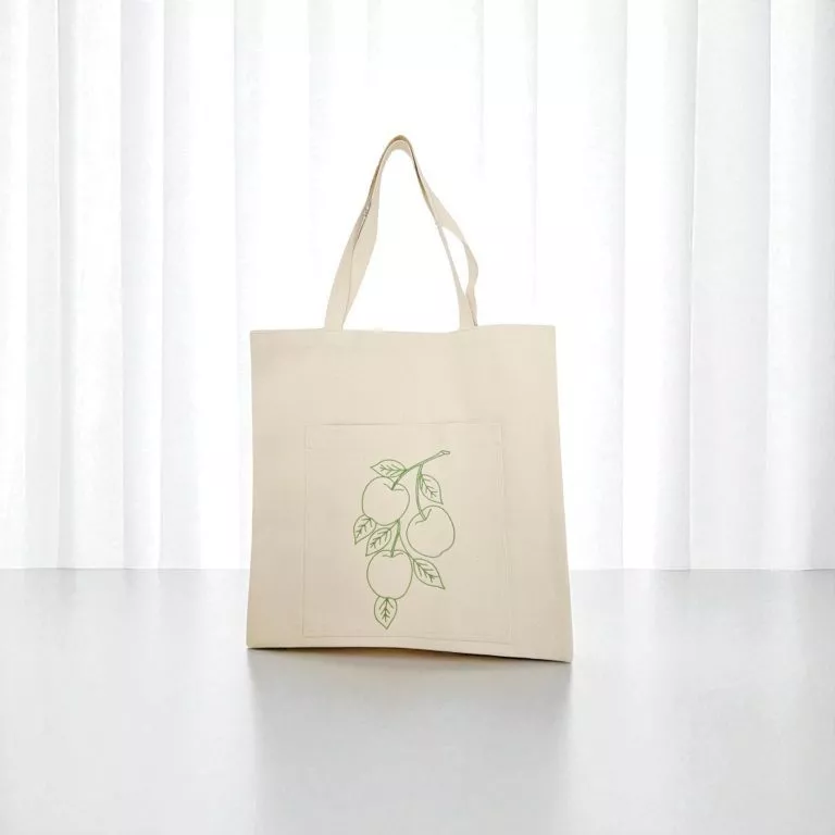 Sacosa textila cu mere, 45 x 45 cm, broderie, bumbac doc
